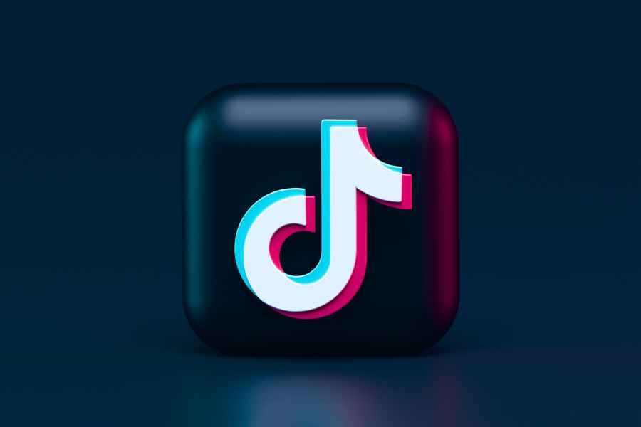 3D TikTok icon on a dark background